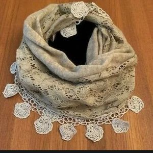 NEW beautiful Infinity Scarf with Lace Fringe on the Bottom
